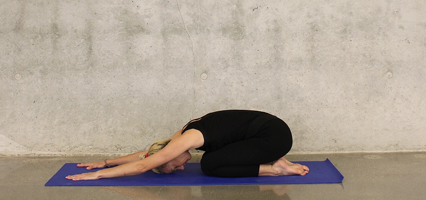 yoga balasana